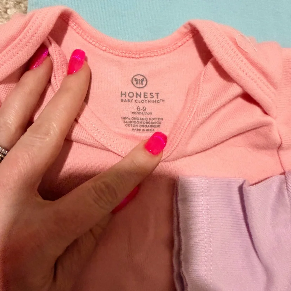 6M, 6-9M, 9M baby girl onesie bundle - Picture 5 of 10
